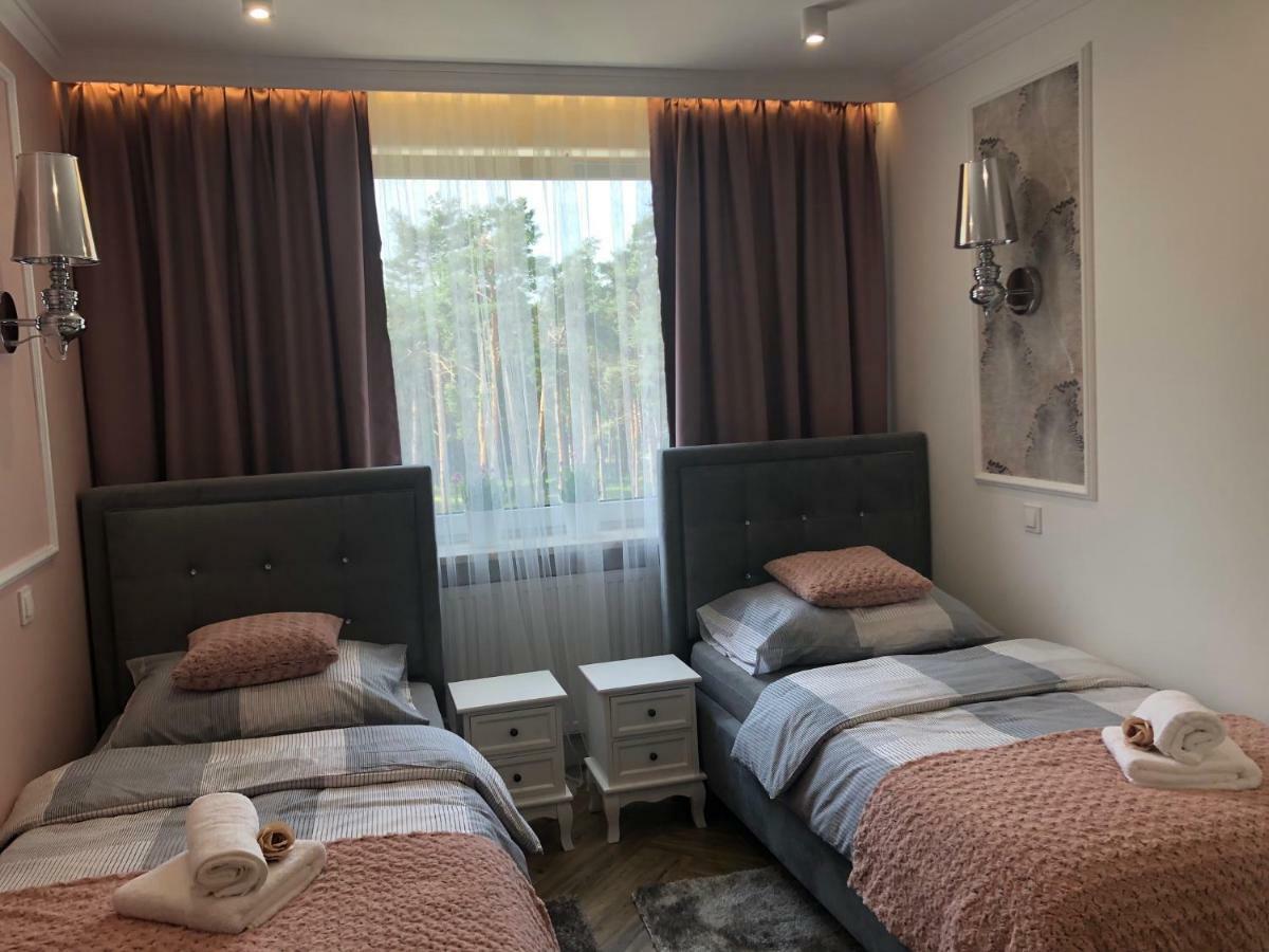 Family & Business Sauna Apartments No1 Lesny Nad Zalewem Cedzyna Unikat - 3 Bedroom With Private Sauna, Bath With Hydromassage, Terrace, Garage, Catering Options Кельце Екстер'єр фото